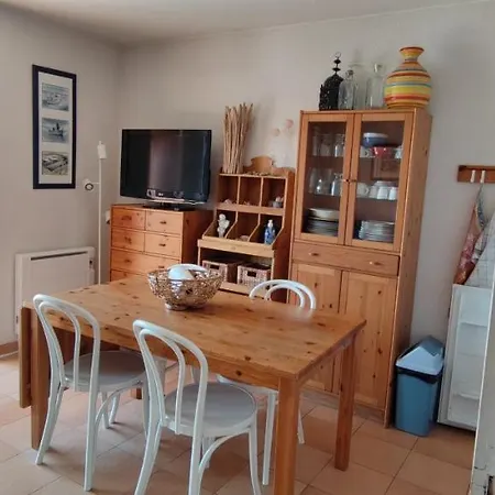 Studio Terrasse 4 Personnes à 100m De La Apartamento Saint-Cyr-sur-Mer